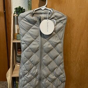 NWT Dreamland Baby Sleepsack - 0-6 months